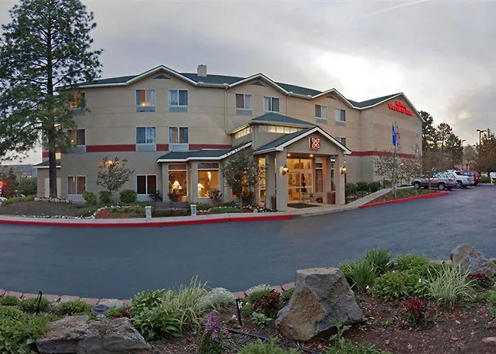 Hilton Garden 3*