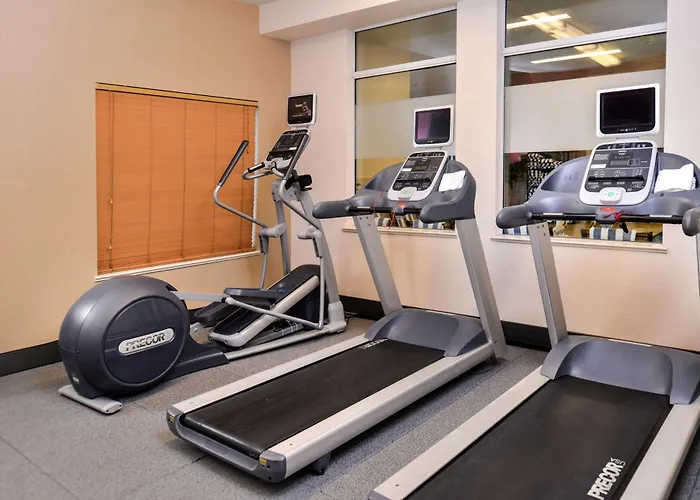 Hilton Garden 3*