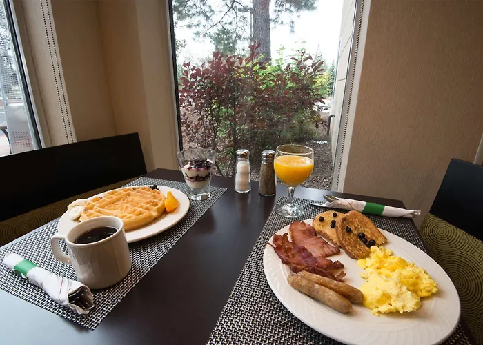 Hilton Garden 3*