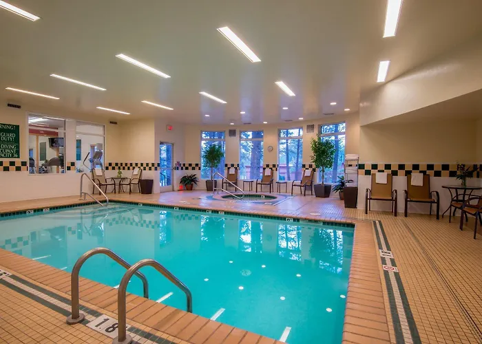 Hilton Garden Hotel 3*